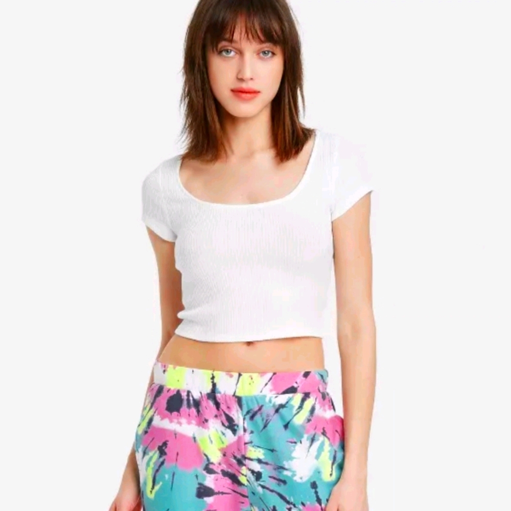 White colsie top